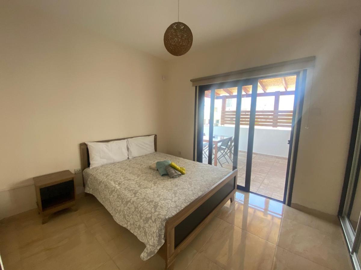 Philip Spacious Apartment Limassol Exterior photo
